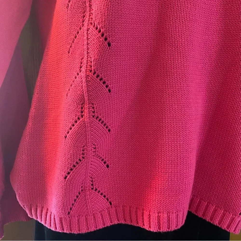 🍂Very comfy 💕 hot pink Harold’s brand cotton blend sweater sz L